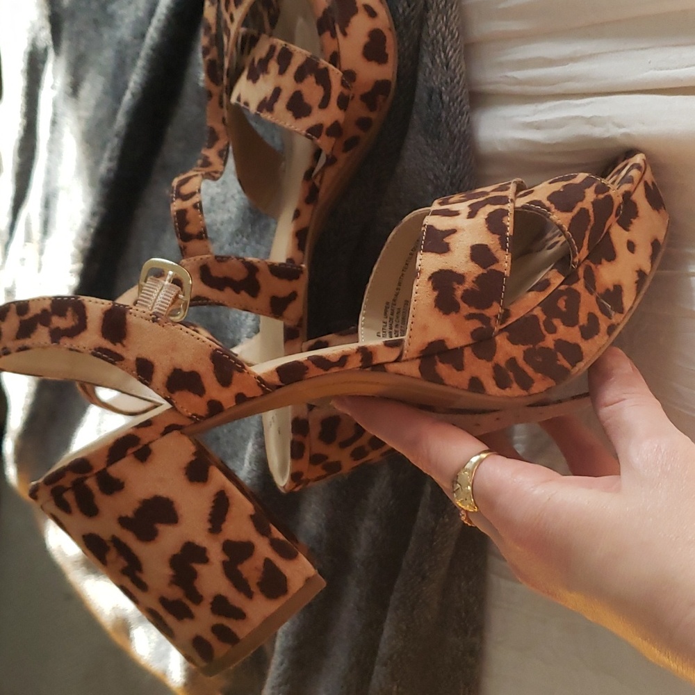 Leopard Print High Heel Open Toe Sandals!! - image 2
